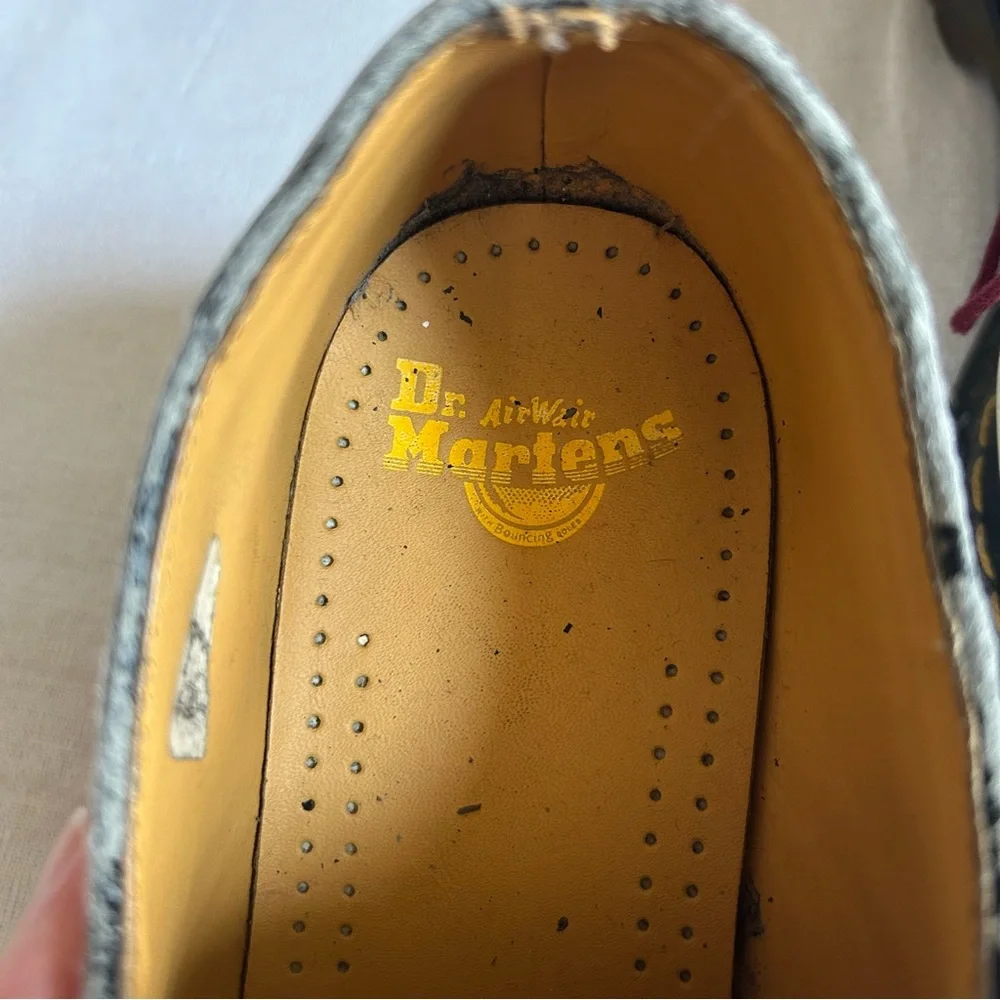 Dr. Martens | White and Burgundy Oxford Style Lace Up Shoes - Picture 11 of 16